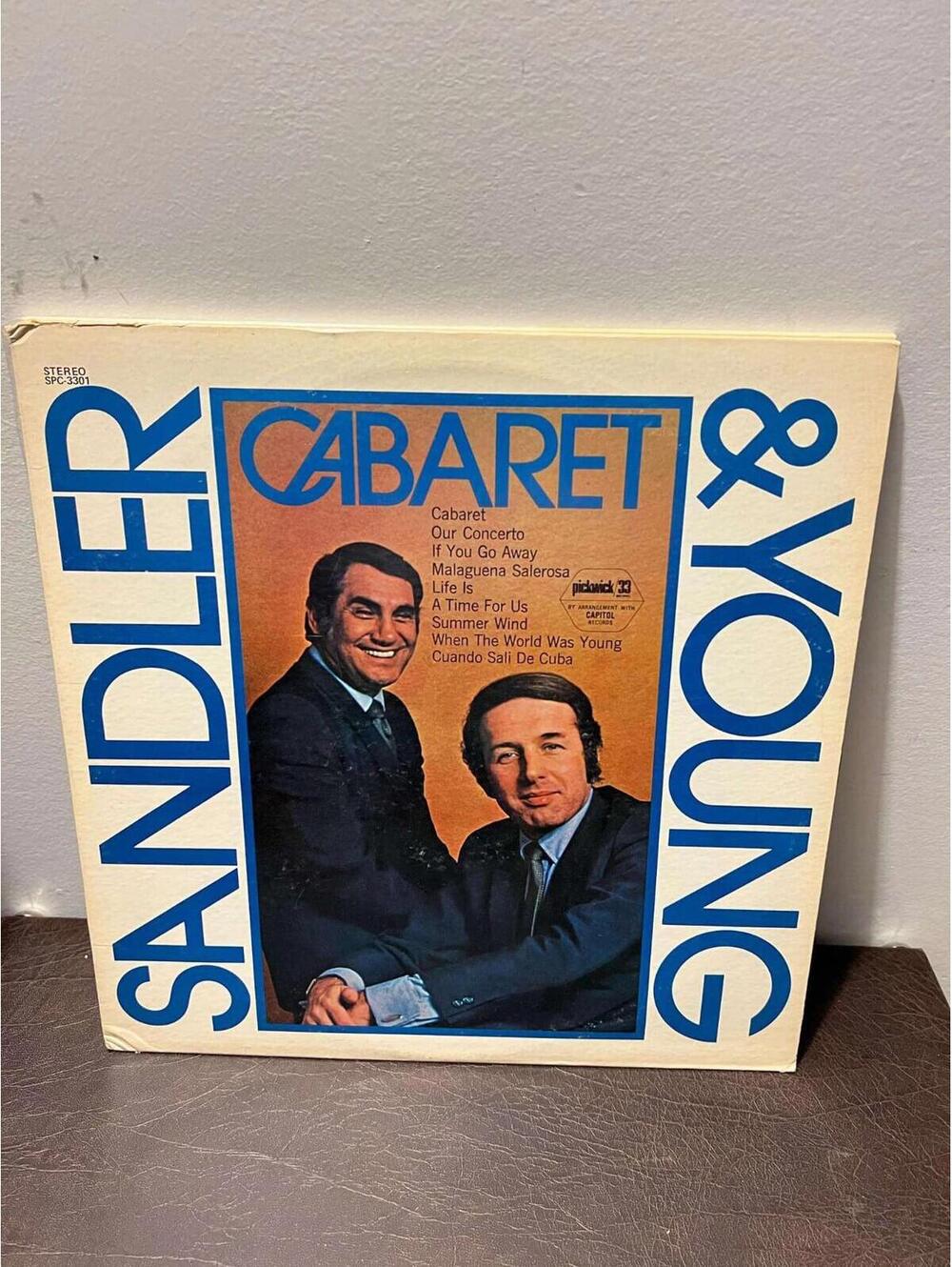Sandler & Young – Cabaret Vintage 33RPM VG+ AB7